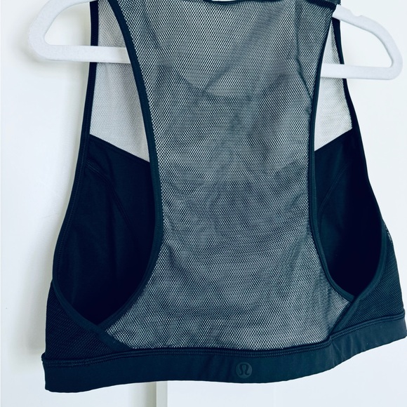 Lululemon Kaomi Bra *lululemon lab - Picture 6 of 8